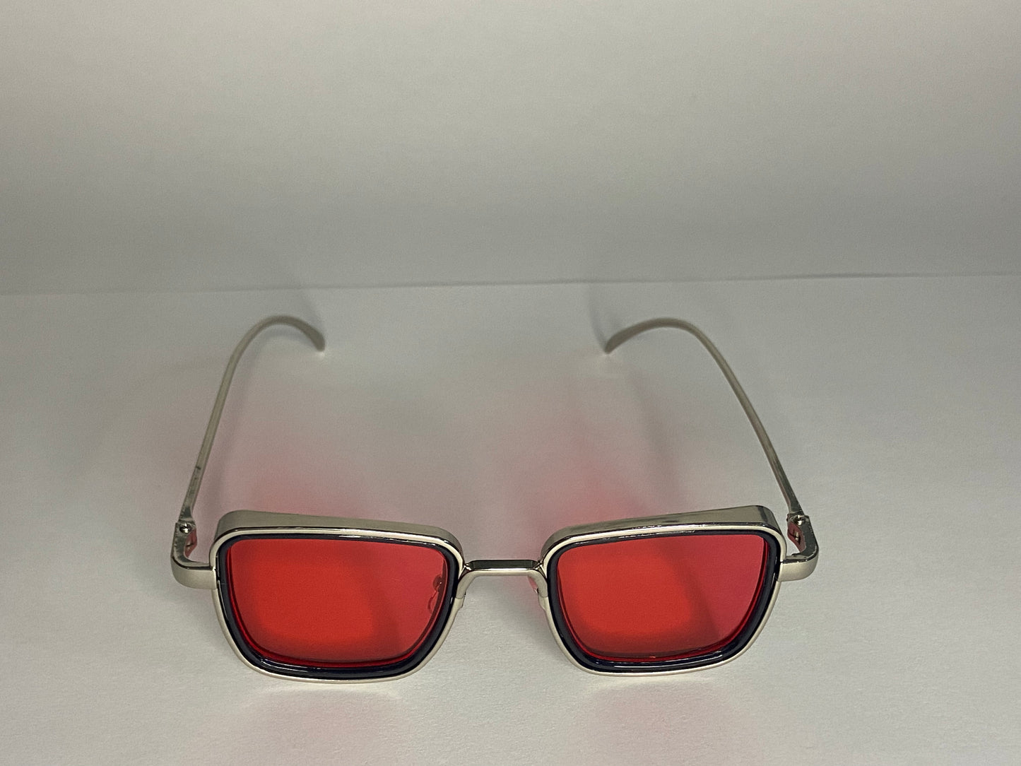 Viena red polarized